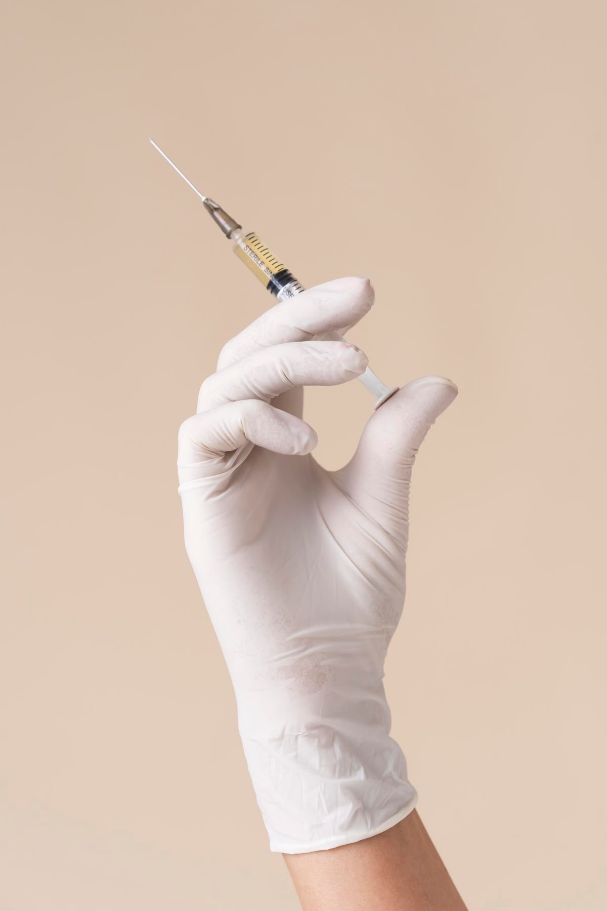Injection esth&eacute;tique du visage